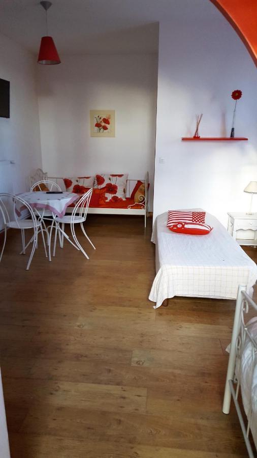 Dury  Ferme De L'Abbaye Bed & Breakfast エクステリア 写真